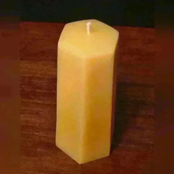 Hexagon Pillar Candle - Handmade Beeswax - Picture 4 of 5